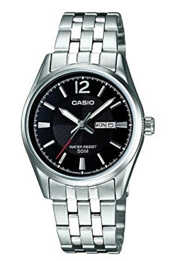 Casio Women's Wristwatch LTP-1335D-1AVDF