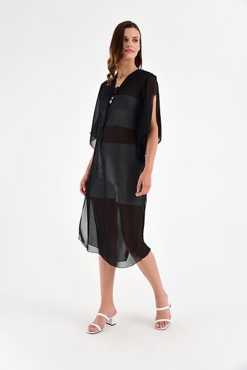 Laranor Women's Black Collar Detailed Chiffon Kimono 20L6812
