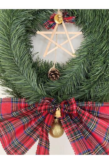 White Alamode Christmas Special Plaid and Artificial Pine Tree Door Ornament