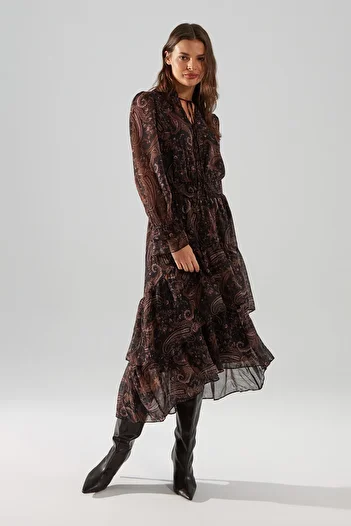 Trendyol Collection Többszínű kötőfék nyakú sifon repülő repülő szőtt téli ruha TWOAW21EL1448