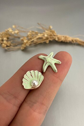 Jaida Moda Women's Starfish and Oyster Figured Nail Earrings