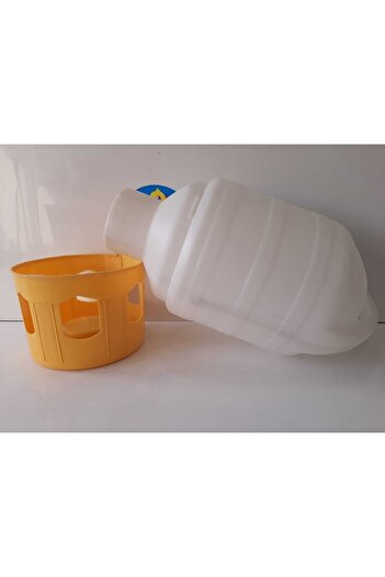 M&H 10 Lt. Pigeon Waterer