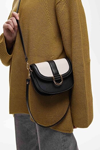 Manuka Canvas Detailed Buckle Bag Black