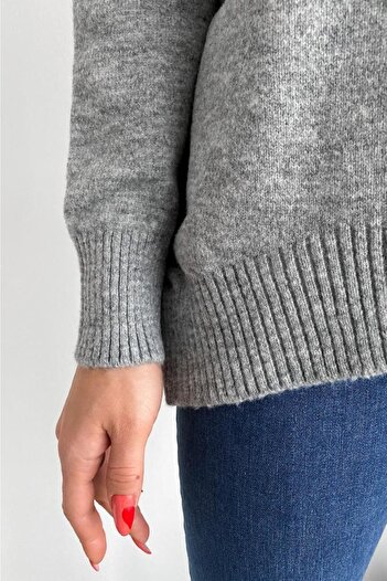 FEMELLE Women's Gray Standard Size Oversize Knitwear Sweater
