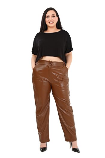 DISENTIS MODEST Καφέ Δερμάτινο Παντελόνι Plus Size με ελαστική μέση και τσέπες στο πλάι