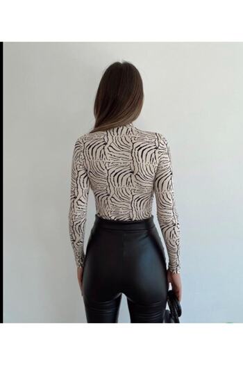 laughs Women's Slim Long Sleeve Patterned Half Turtleneck Blouse Blz2280