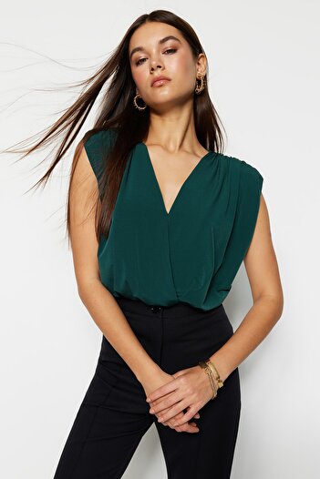 Trendyol Collection Emerald Padded Double Breasted Collar Flexible Snap Knitted Body TWOSS23BD00007
