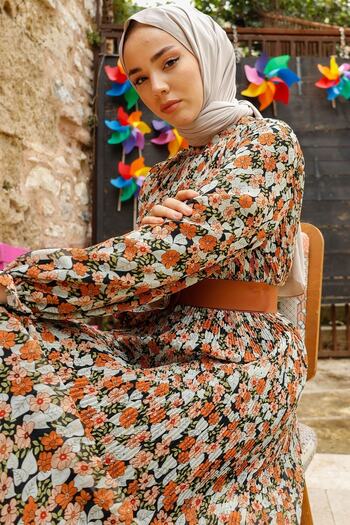 InStyle Floral Pleated 2018 Chiffon Hijab Dress - Black