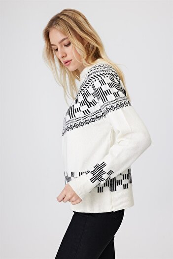 Lee Cooper Britney Women &Apos; S White Jacquard Sweater