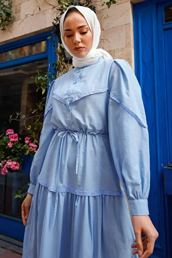 InStyle Guipure Λεπτομερές φόρεμα Hijab με μπαλόνι μανίκι - Baby Blue
