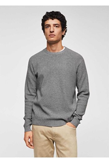 MANGO Man Characteristics of Sweaters