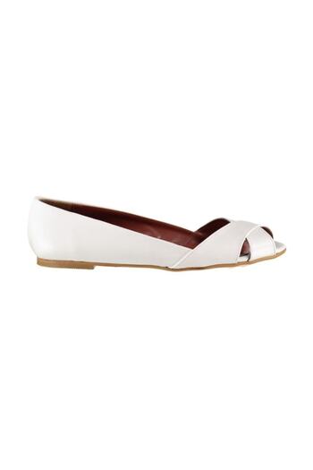 Fox Shoes Weiße Damensandalen 9726109909