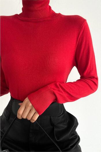 FEMELLE Women's Red Turtleneck Thin Basic Knitwear Sweater