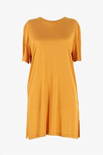 Plistre Short Sleeve Slit T-Shirt