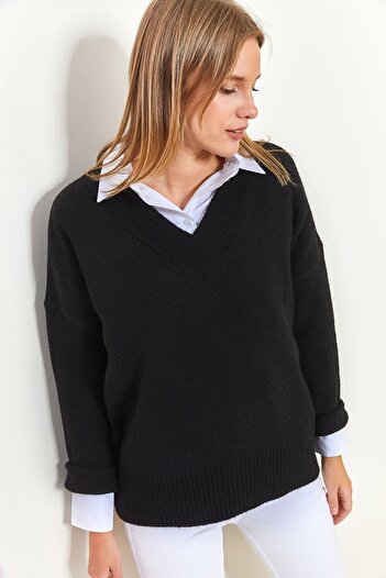 Bianco Lucci Women's V-Neck Knitwear Sweater