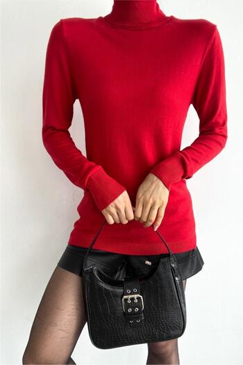 FEMELLE Women's Red Turtleneck Thin Basic Knitwear Sweater