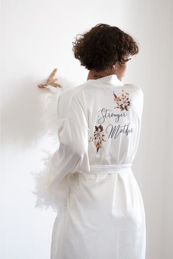 Mita Concept 'Stronger Mother' Ecru Dressing Gown