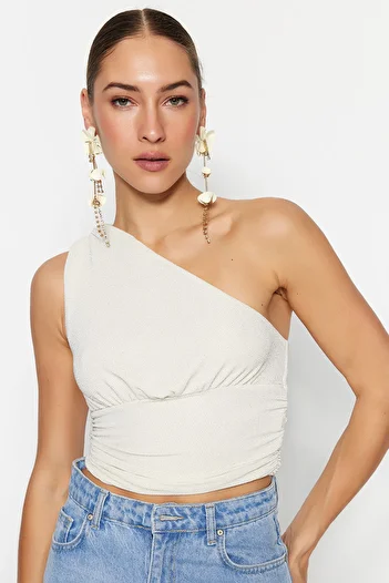 Trendyol Collection Třpytivé ecru pletené bustier – Crop Boy, podšité, TPRSS23BS00011
