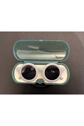 STAOOM UV 400 Protected Children's Glasses and Box