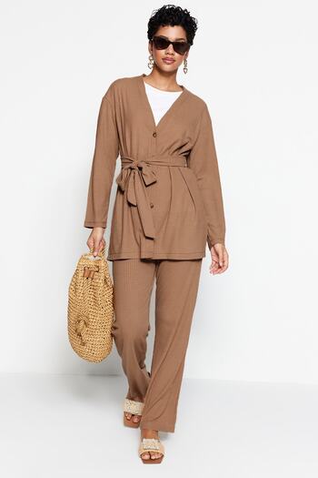 Trendyol Modest Oversize Μπεζ Σετ τουνίκ και Παντελόνι - Πλεκτό με Ζώνη Κορδόνι TCTSS23US00003