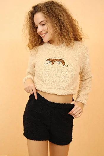 Pijamaevi Ecru Tiger Patterned Crop Poodle Plush Pajama Set