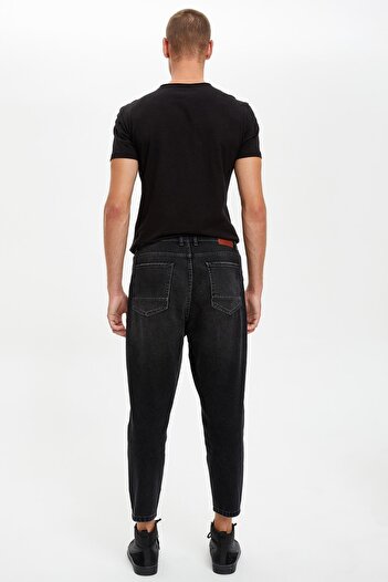 DeFacto Μαύρο τζιν παντελόνι Loose Fit Regular Waist Tube Leg
