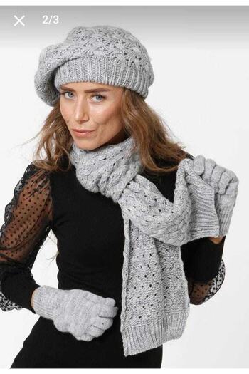 sema aksesuar New Season Women's Painter Beret - Scarf - Gloves Set - Set of 3- Teacher's Day Gift
