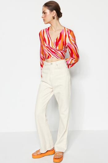 Trendyol Collection Multicolored Crop Woven Viscose Geometric Patterned Blouse TWOSS23BZ00294
