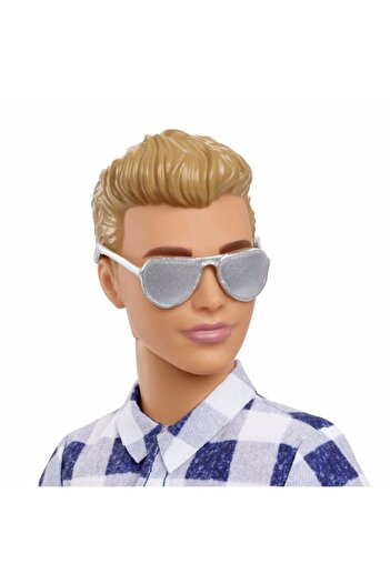Barbie Ken Kampa Gidiyor Oyun Seti Hr66
