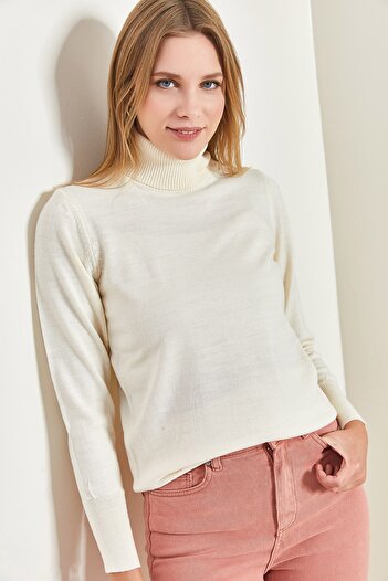 Bianco Lucci Women's Turtleneck Ribbed Sweater
