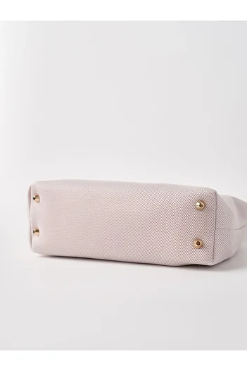 HEYBE'S Women's Cream Clutch Handbag