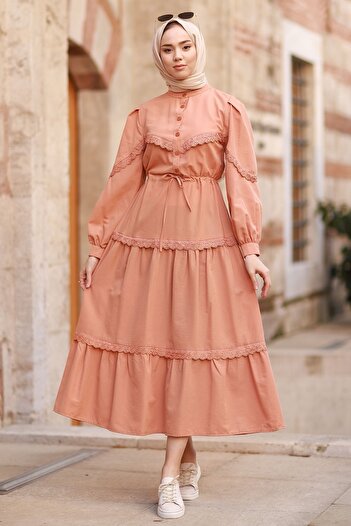 InStyle Γυναικείο φόρεμα με μπαλόνι με λεπτομέρεια ροζ γκιπούρ