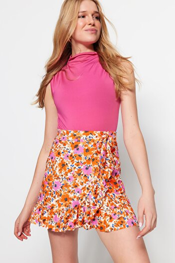 Trendyol Collection Orange Printed Flounced High Waist Mini Stretchy Knitted Skirt TWOSS21ET0010