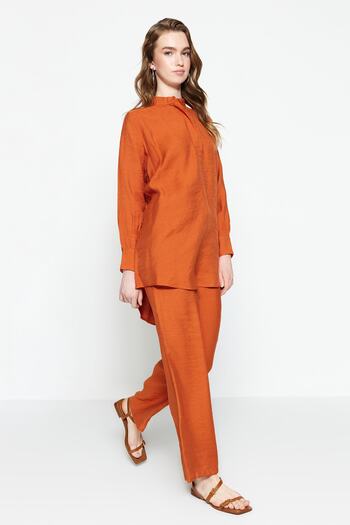 Trendyol Modest Cinnamon Half Hidden Placket Shoulder Detailed Tunic-Pants Woven Set TCTSS22US0098