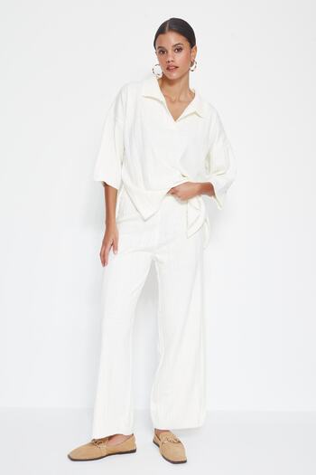 Trendyol Collection Ecru Basic vezetékes kötöttáru felső és alsó készlet TWOSS23AU00029