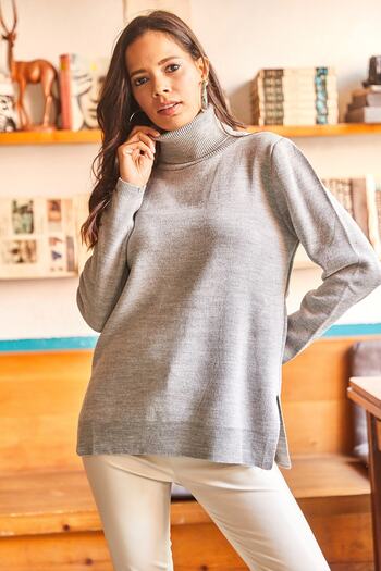 Olalook Women's Gray Turtleneck Side Slit Soft Textured Knitwear Sweater KZK-19000566