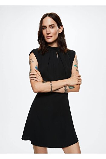 MANGO Woman Φόρεμα με επενδυμένους ώμους