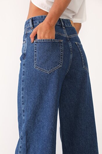 Trn JNS Camelia Gold Ikon Power Lycra Women's Navy Blue Super High Waist Loose Leg Denim Jeans