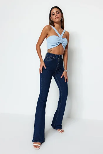 Trendyol Collection Σκούρο μπλε τζιν Super High Waist Flare TWOSS23JE00064