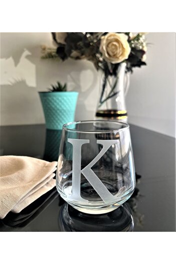 DECOSTYLE كوب زجاجي غير قابل للإزالة مقطوع بالليزر بحرف K - حامل شموع - حامل قلم - مناسب للاستخدام كمزهرية صغيرة 1 قطعة