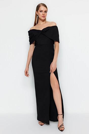 Trendyol Collection Czarna podszyta tkana długa elegancka wieczorowa sukienka na zakończenie szkoły TPRSS23AE00067