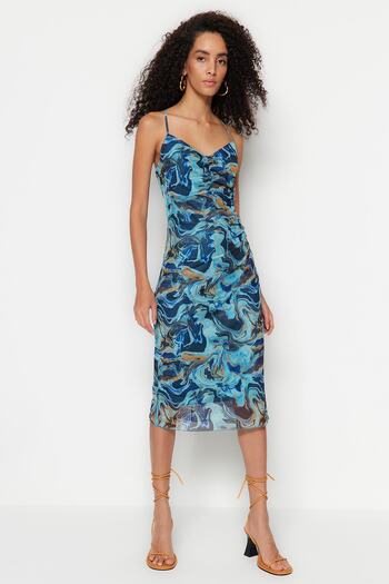 Trendyol Collection Rochie tricotată elastică, cu model albastru, din tul adunat, bodycone/se potrivește pe corp TWOSS23EL00646