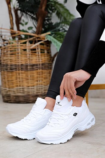 Prego Solazer Poli Hafif Taban Bağcıklı Kadın Sneaker Spor Ayakkabı Beyaz