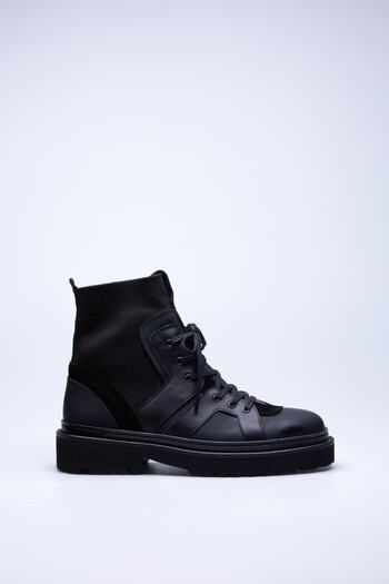 FARUK SAĞIN Black Myron