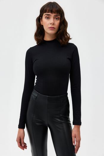 Açelya Okcu Half Turtleneck Bodysuit Blouse with Snap Fasteners