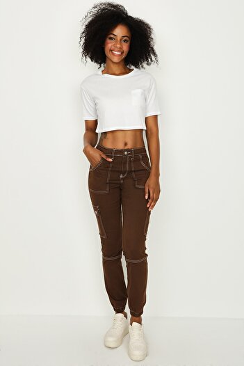 Select Moda Women's Brown Contrast Stitching Cargo Pants