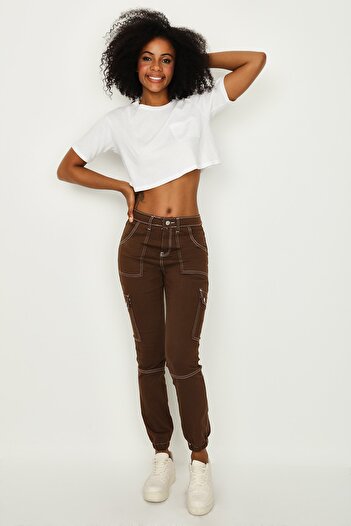 Select Moda Women's Brown Contrast Stitching Cargo Pants