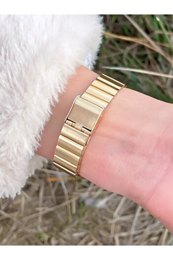 LOOQ Roman Numeral Women's Wristwatch