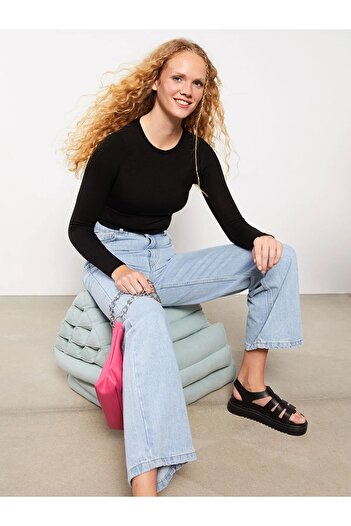 LC Waikiki Xside Crew Neck Plain Long Sleeve Crop Women's Knitwear Sweater