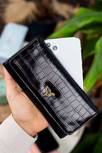 Garbalia Lady Technological Leather Crocodile Pattern Stylish Black Women's Wallet with Ample Card Holder and Coin Compartment